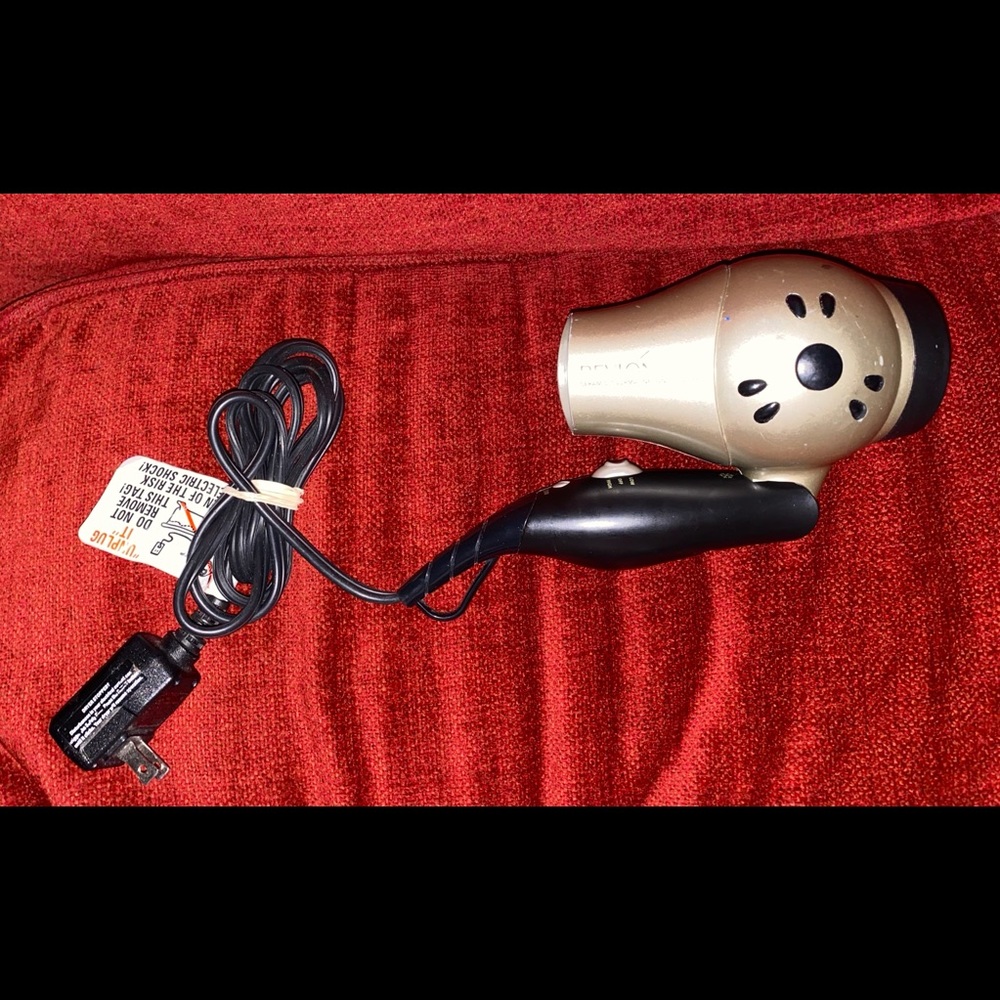 Hair dryer